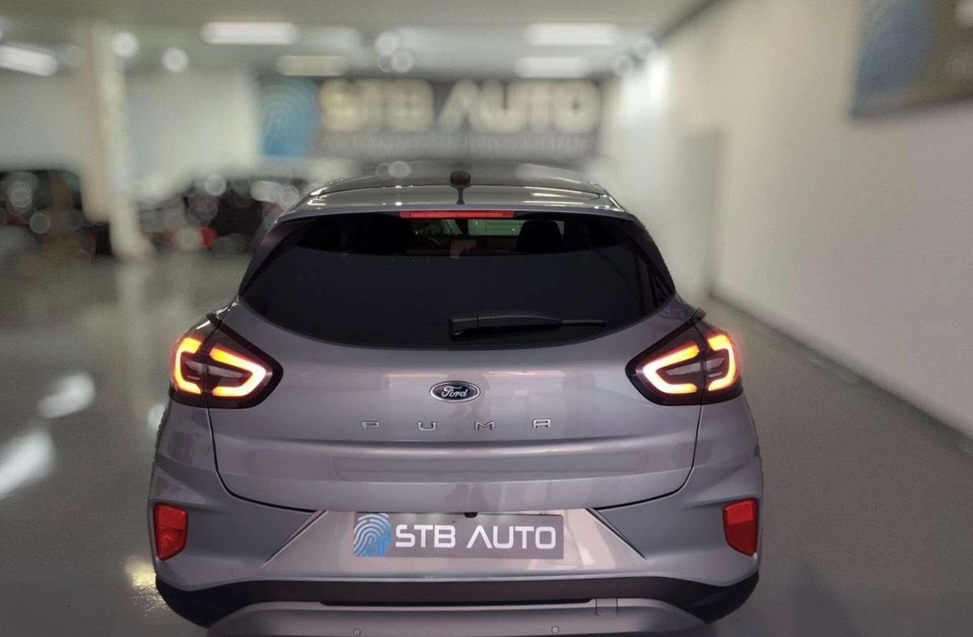 FORD Puma 1.0 EcoBoost MHEV Titanium