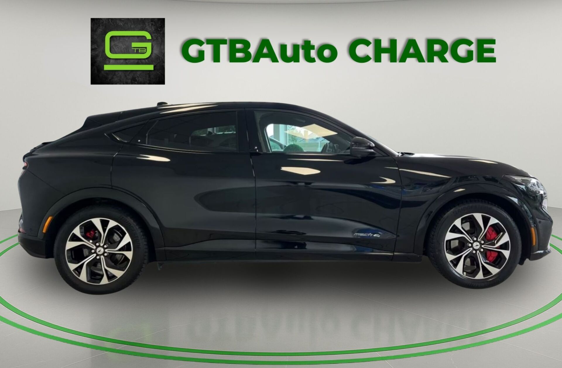 FORD Mustang Mach-E Standard AWD