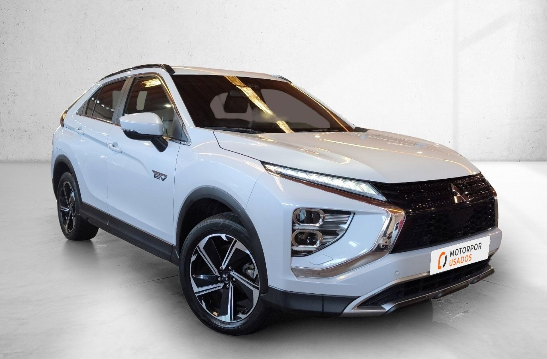 MITSUBISHI Eclipse Cross 2.4 PHEV eMotion