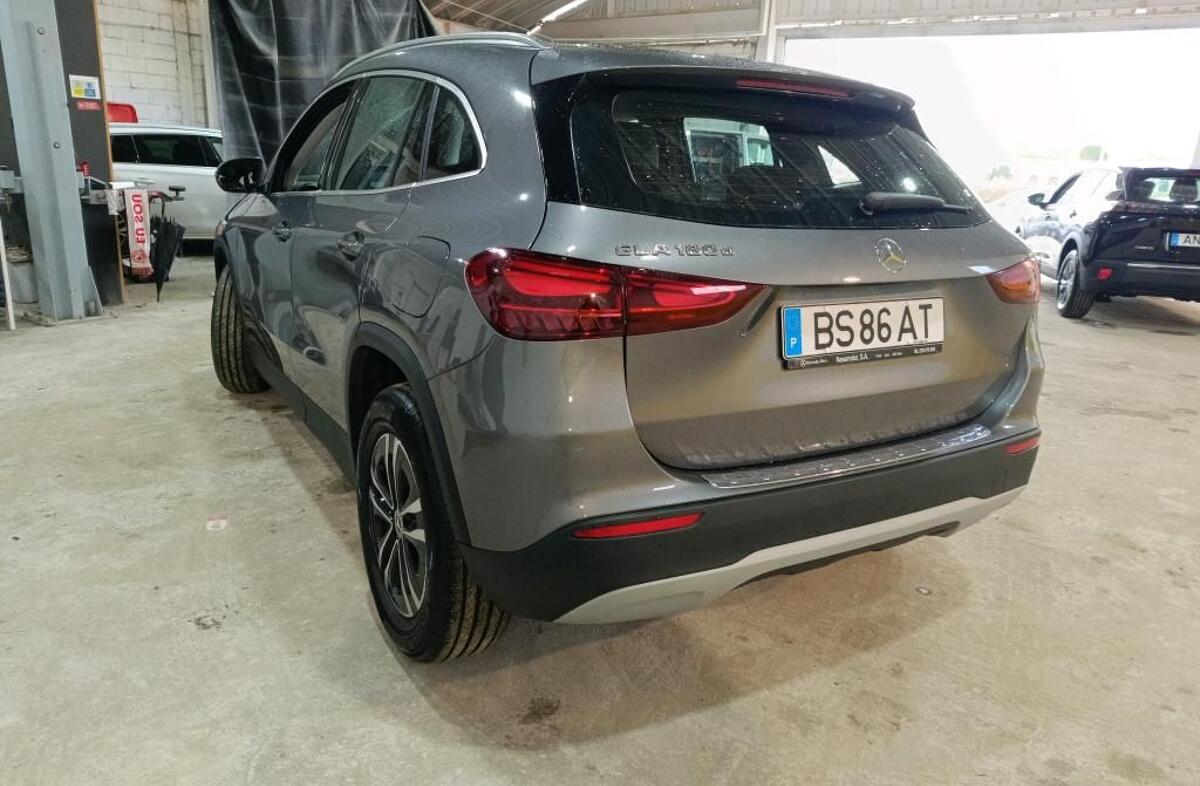 MERCEDES Classe GLA GLA 180 d