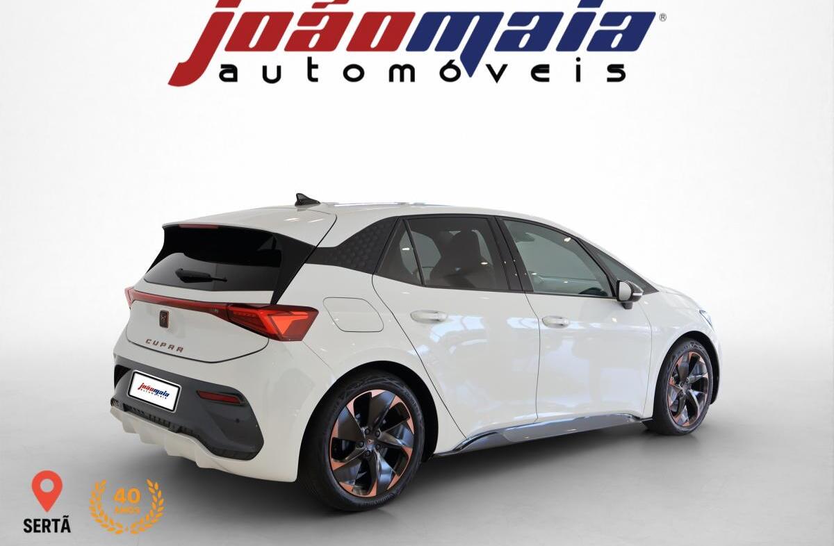 CUPRA Born 58 kWh e-Boost Plus