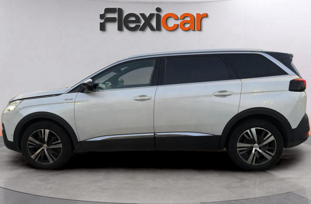 PEUGEOT 5008 1.5 BlueHDi GT Line