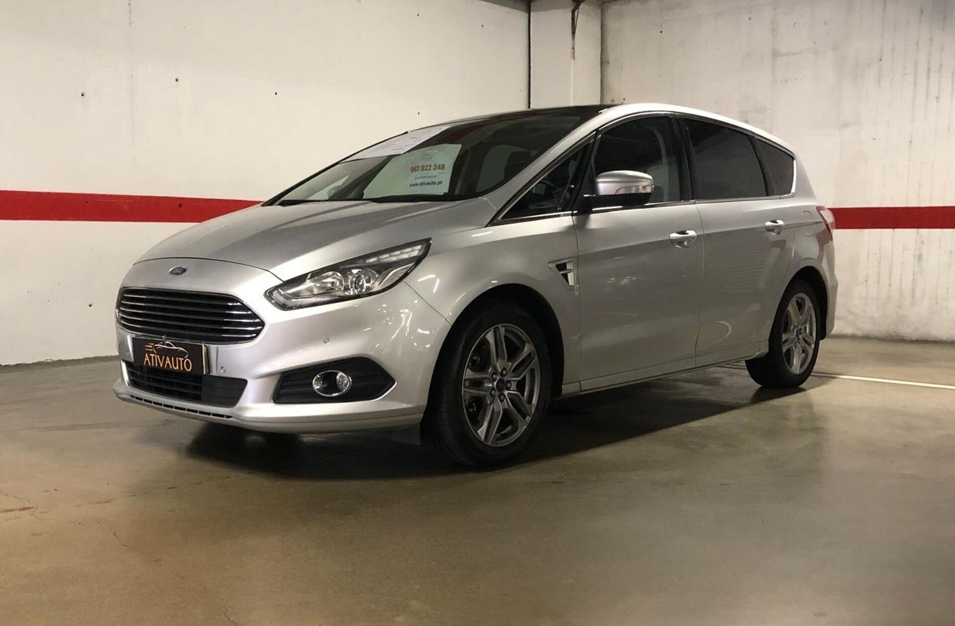 FORD S-MAX 2.0 TDCi Titanium Powershift