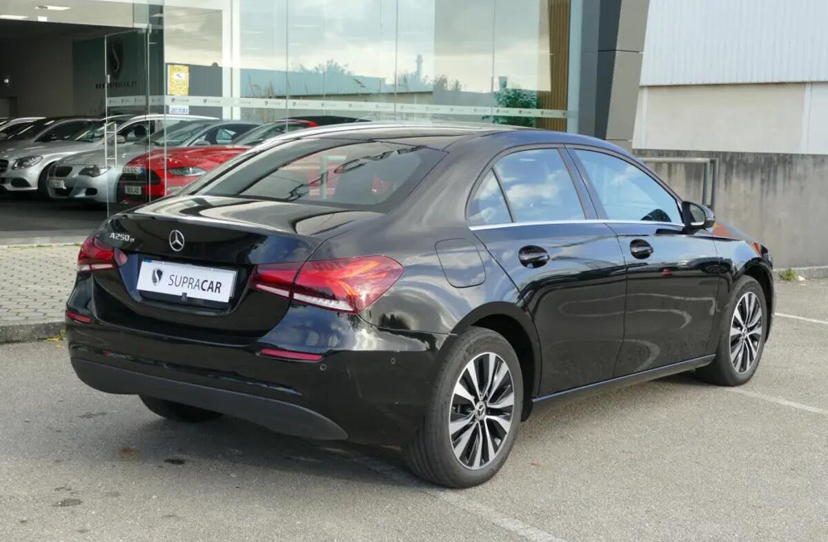 MERCEDES Classe A A 250 e Style Plus