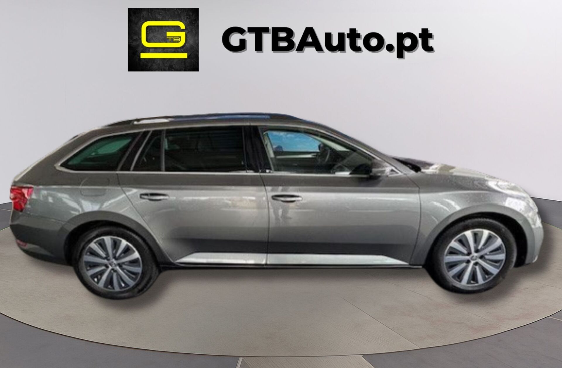 SKODA Superb 2.0 TDI DSG