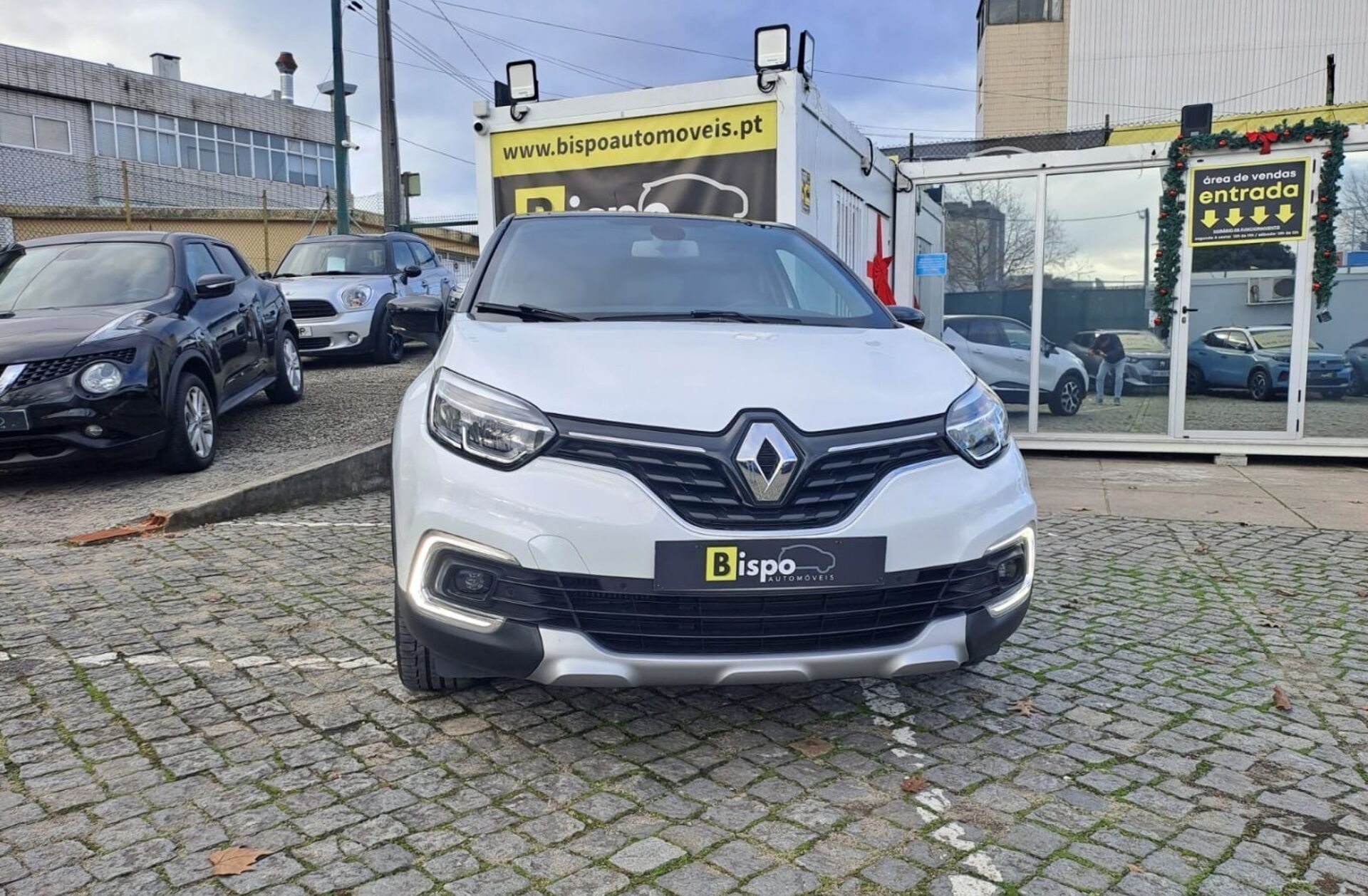 RENAULT Captur 1.2 TCe Initiale Paris EDC