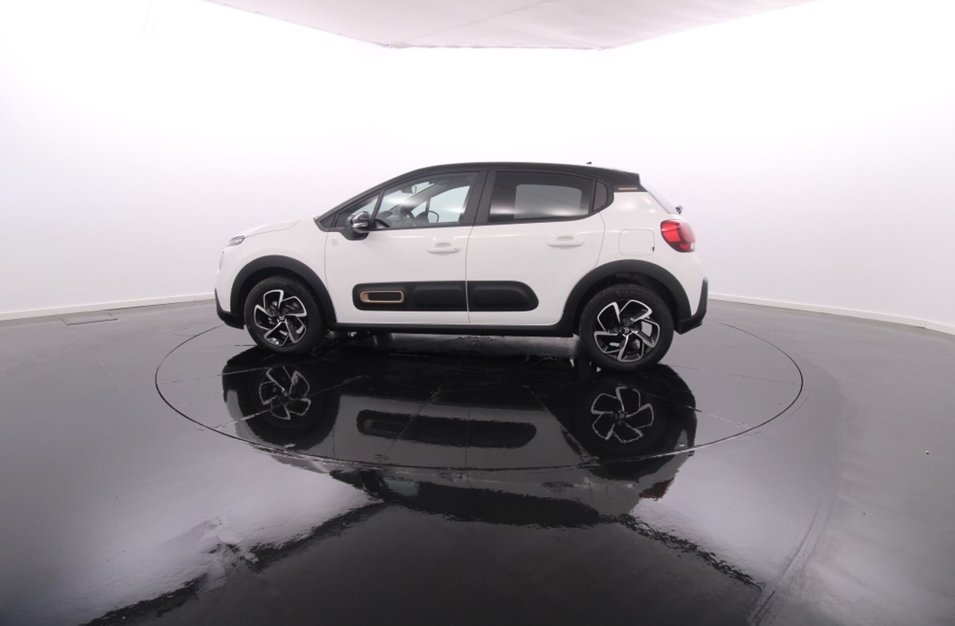 CITROEN C3 1.2 PureTech C-Series