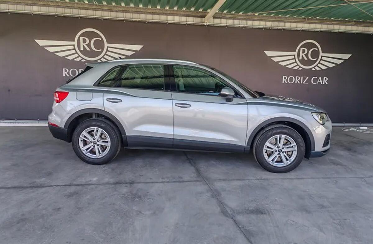 AUDI Q3 45 TFSIe S tronic