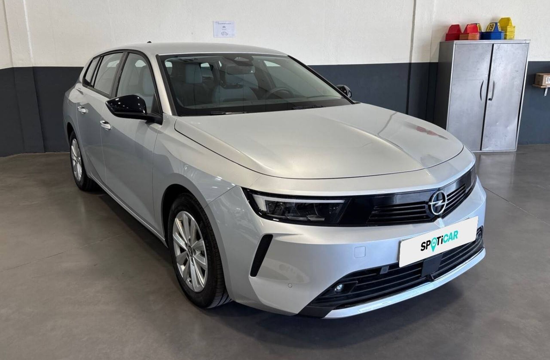 OPEL Astra 1.5 D Edition Aut.