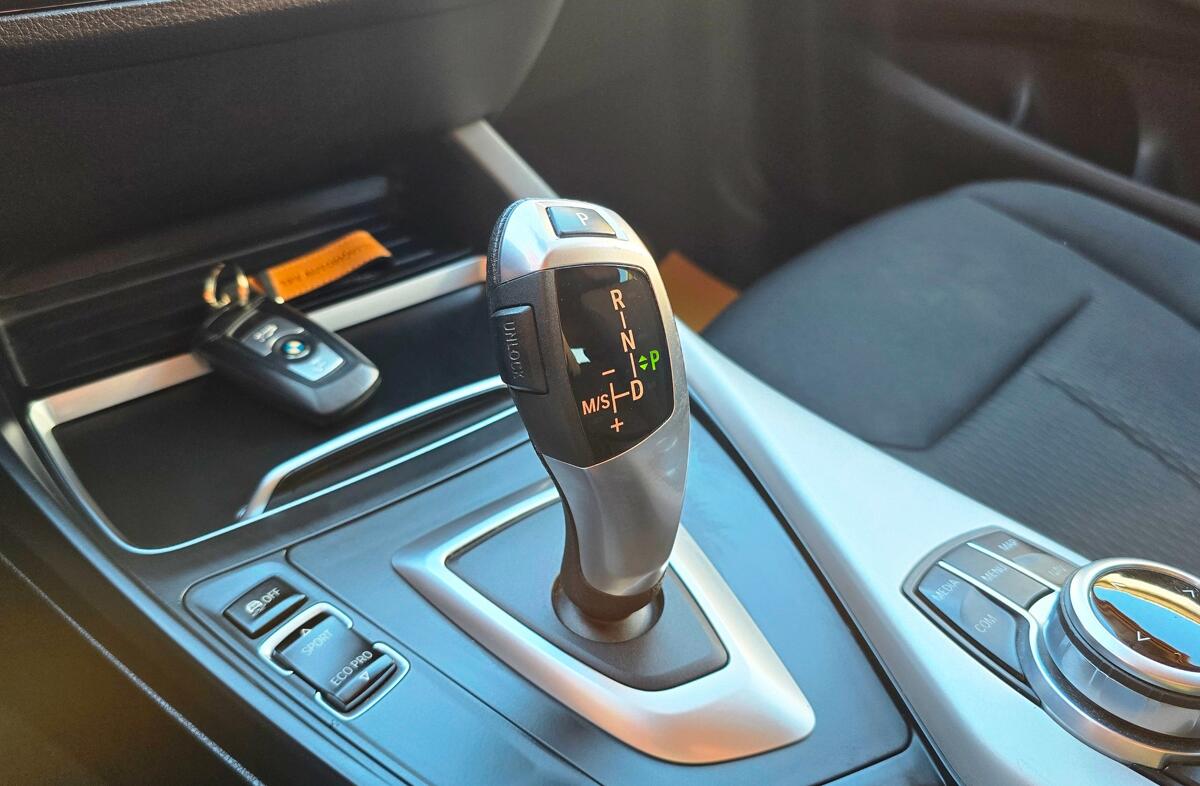 BMW Serie-1 116 d Advantage Auto