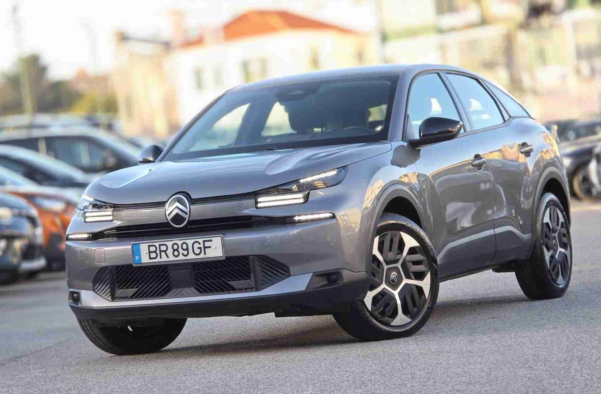 CITROEN C4 1.2 Hybrid Plus e-DSC6