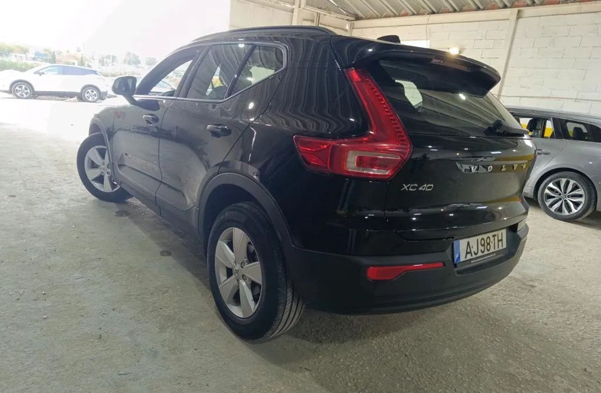 VOLVO XC40 1.5 T2 Momentum