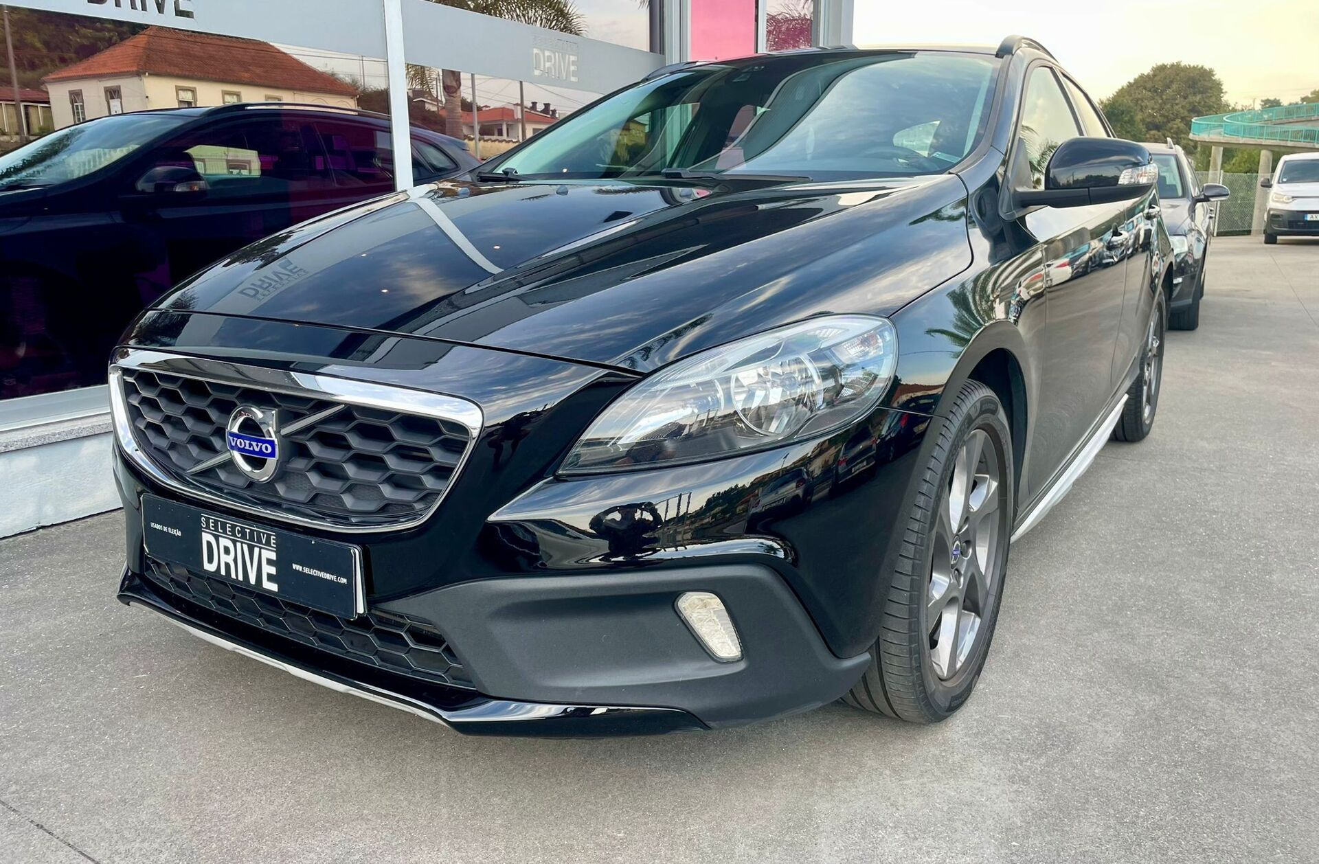 VOLVO V40 2.0 D2 Momentum