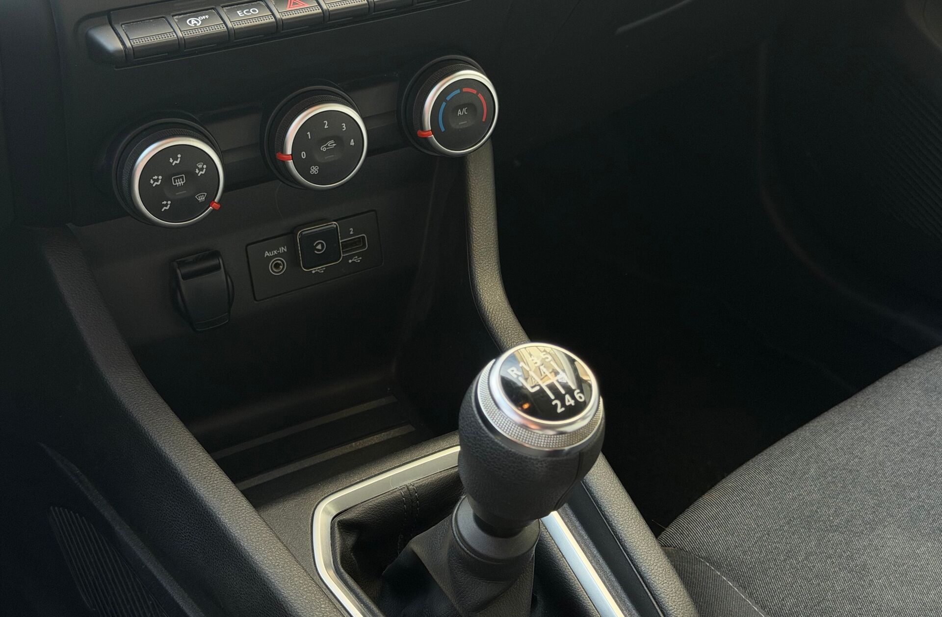 RENAULT Clio 1.0 TCe Exclusive