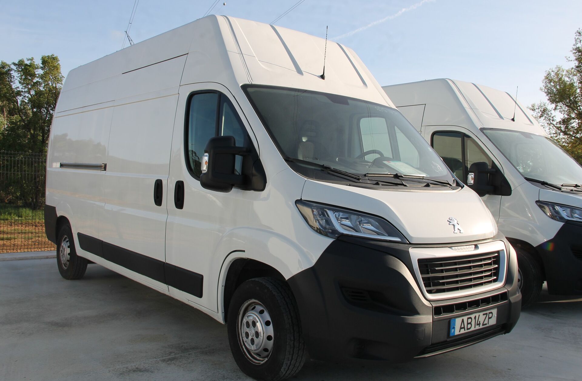PEUGEOT Boxer 2.2 BlueHDi 330 L1H1 Premium