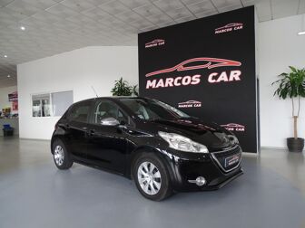 PEUGEOT 208 1.2 PureTech Style