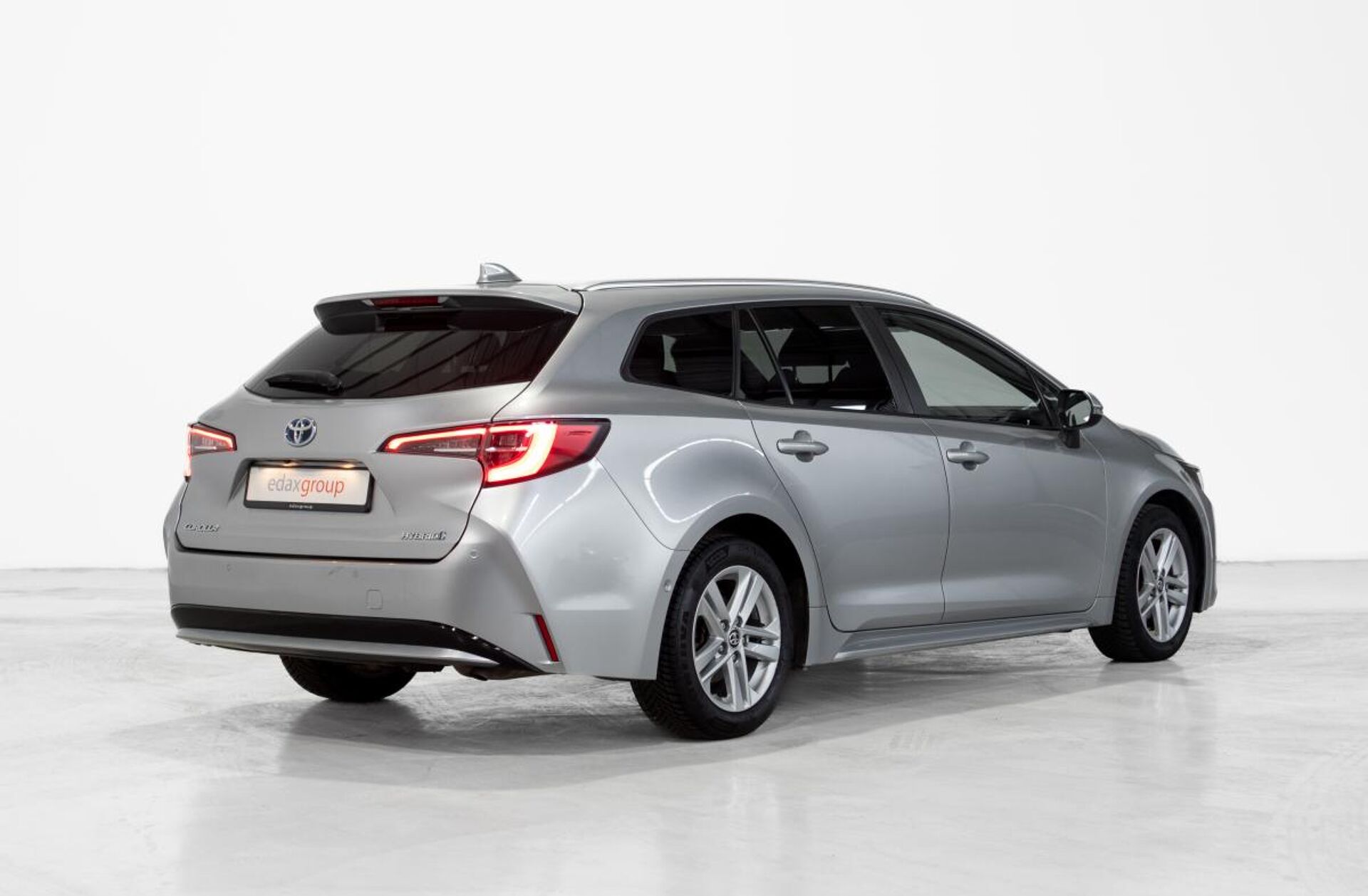 TOYOTA Corolla 1.8 Hybrid Active