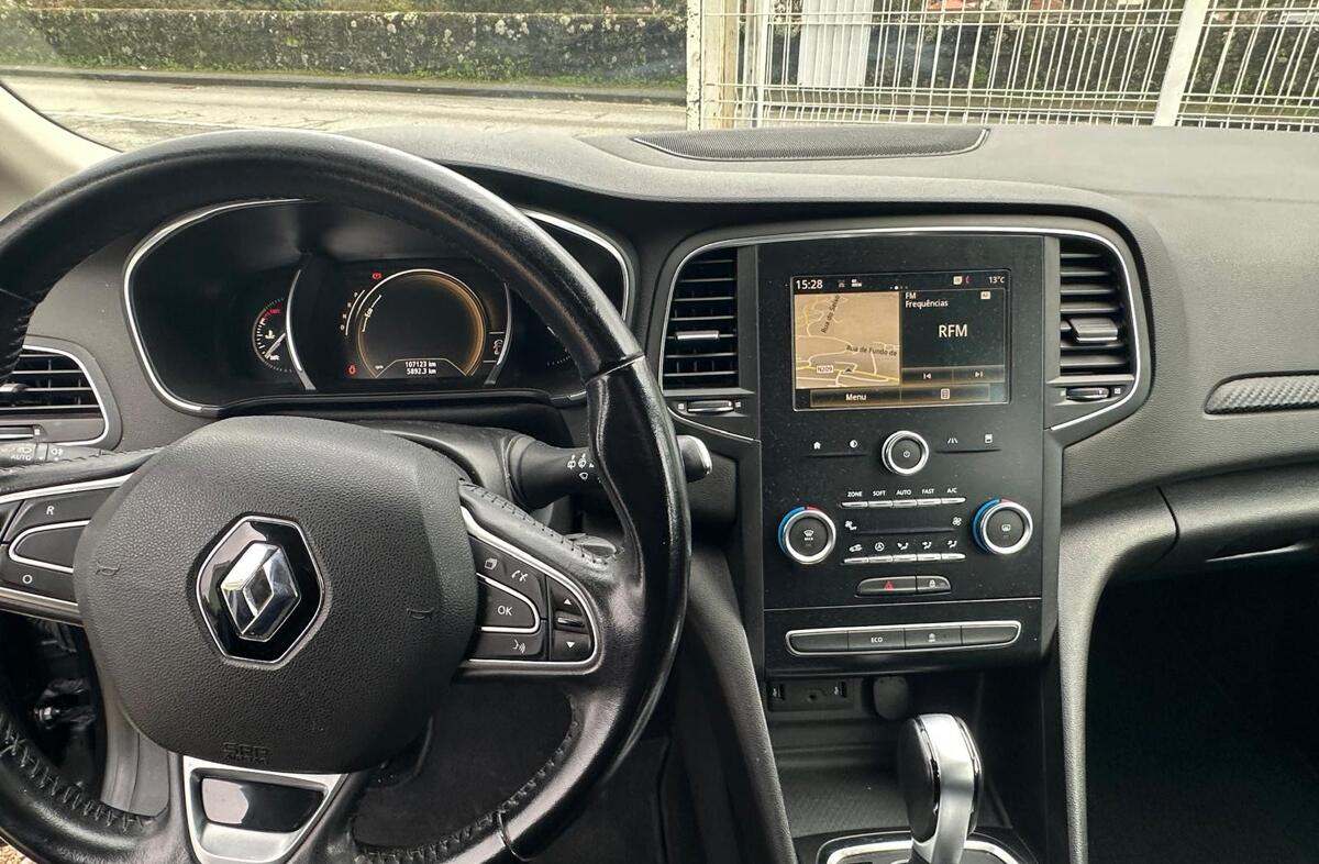 RENAULT Mégane 1.5 dCi Bose Edition EDC