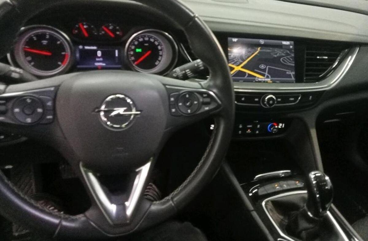 OPEL Insignia 1.6 CDTi Business Edition