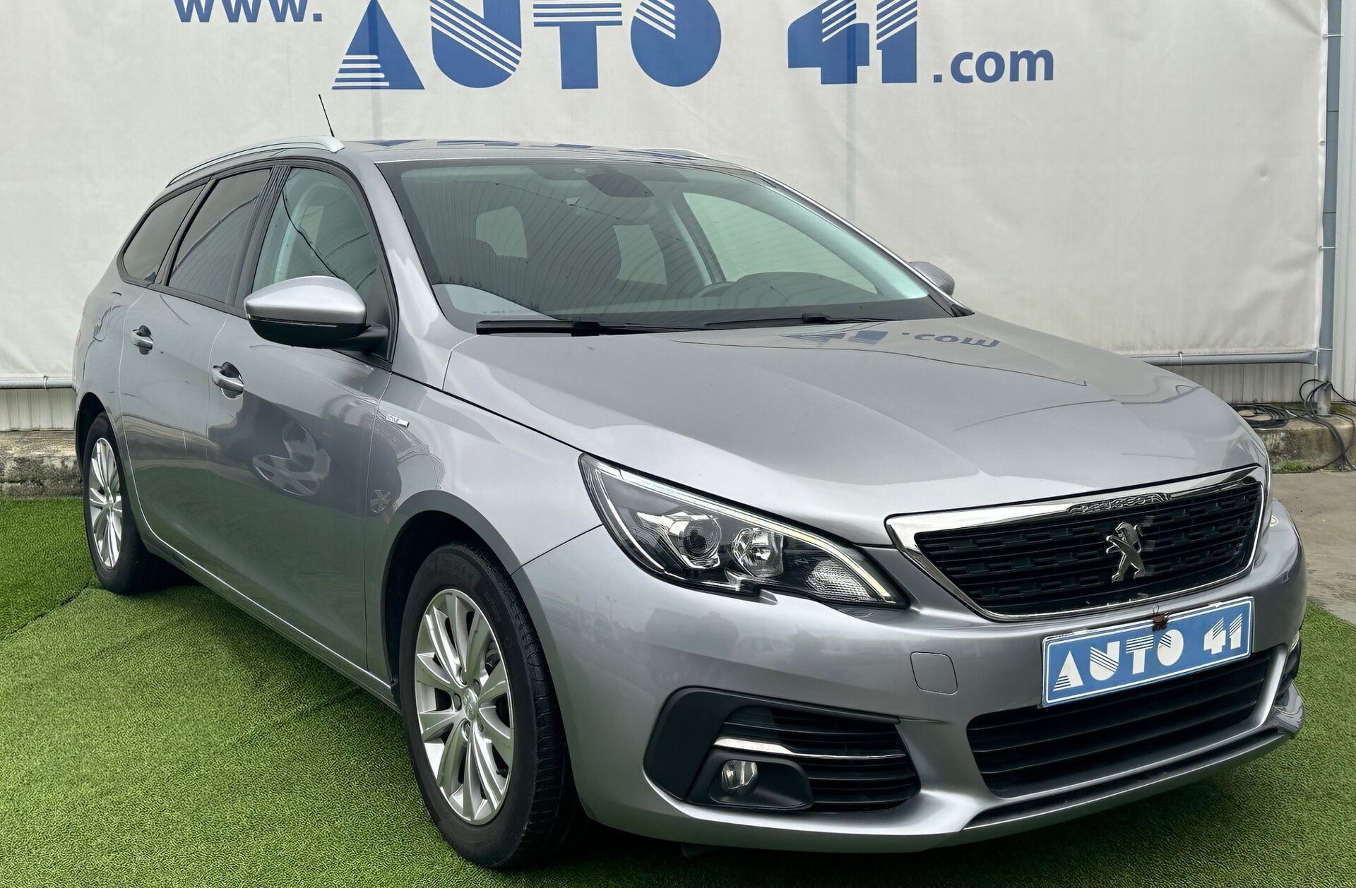 PEUGEOT 308 SW 1.5 BlueHDi Style
