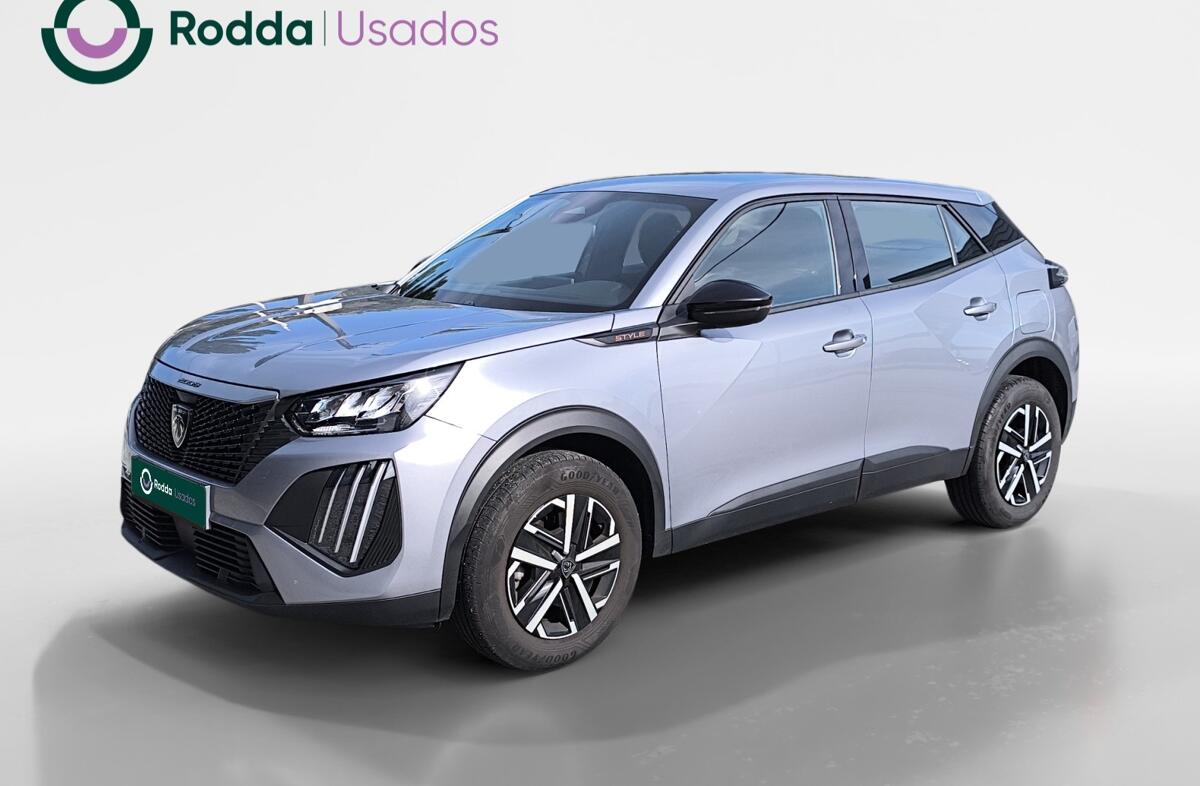 PEUGEOT 2008 1.2 PureTech Style