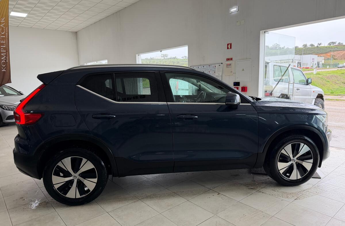 VOLVO XC40 1.5 T4 PHEV Inscription Expression