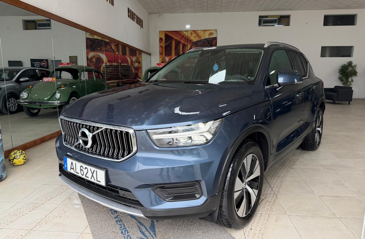 VOLVO XC40 1.5 T4 PHEV Inscription Expression