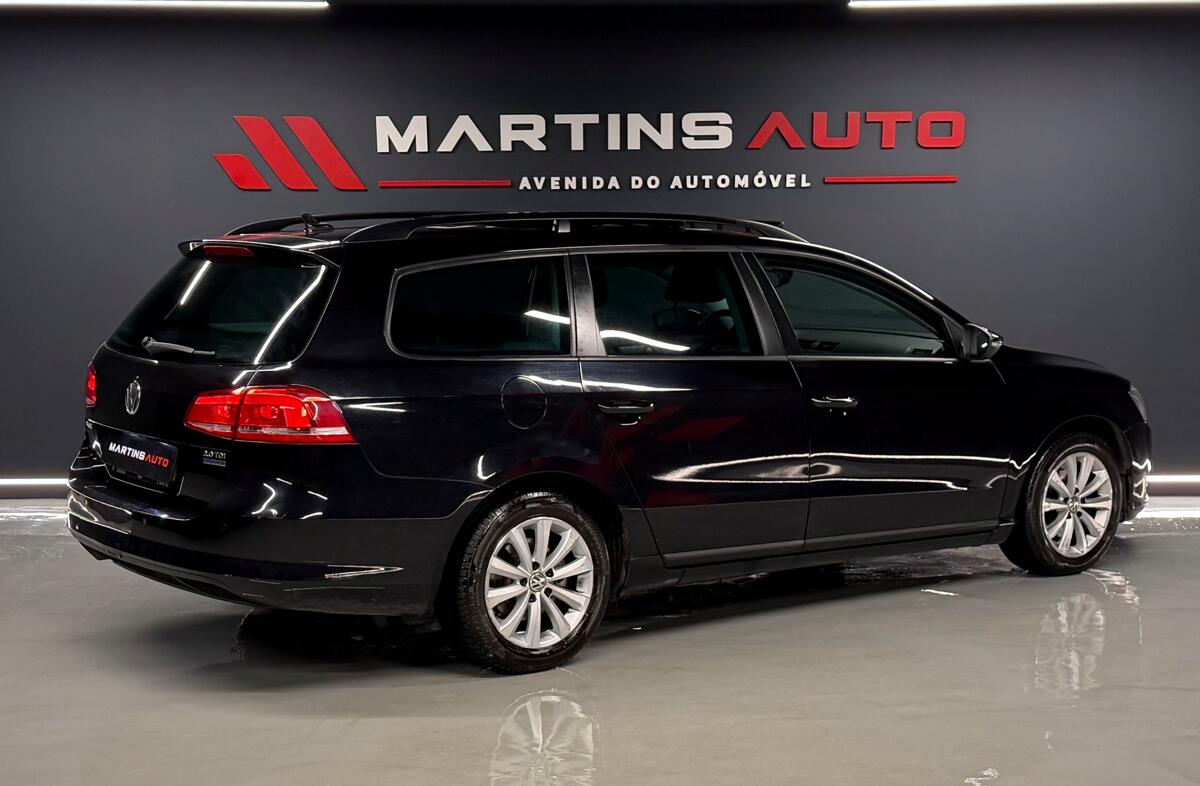 VOLKSWAGEN Passat 1.6 TDi Trendline DSG