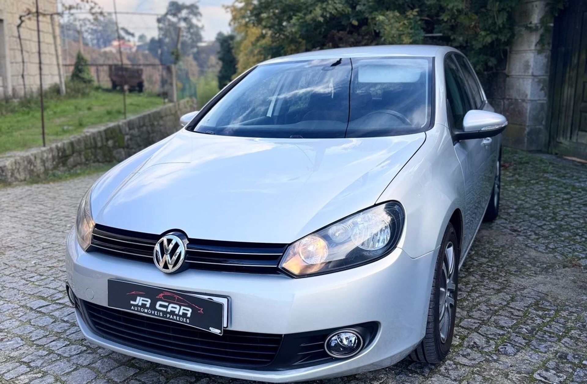 VOLKSWAGEN Golf 2.0 TDi Confortline