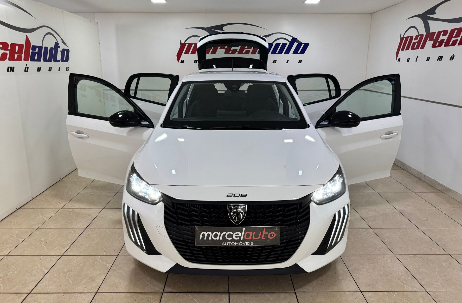 PEUGEOT 208 1.2 PureTech Active