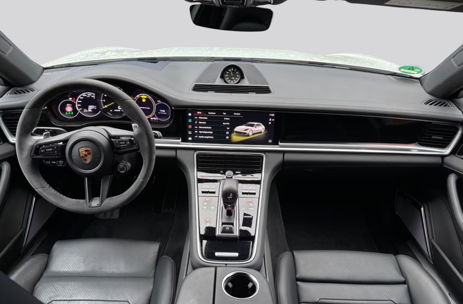 PORSCHE Panamera 4S E-Hybrid