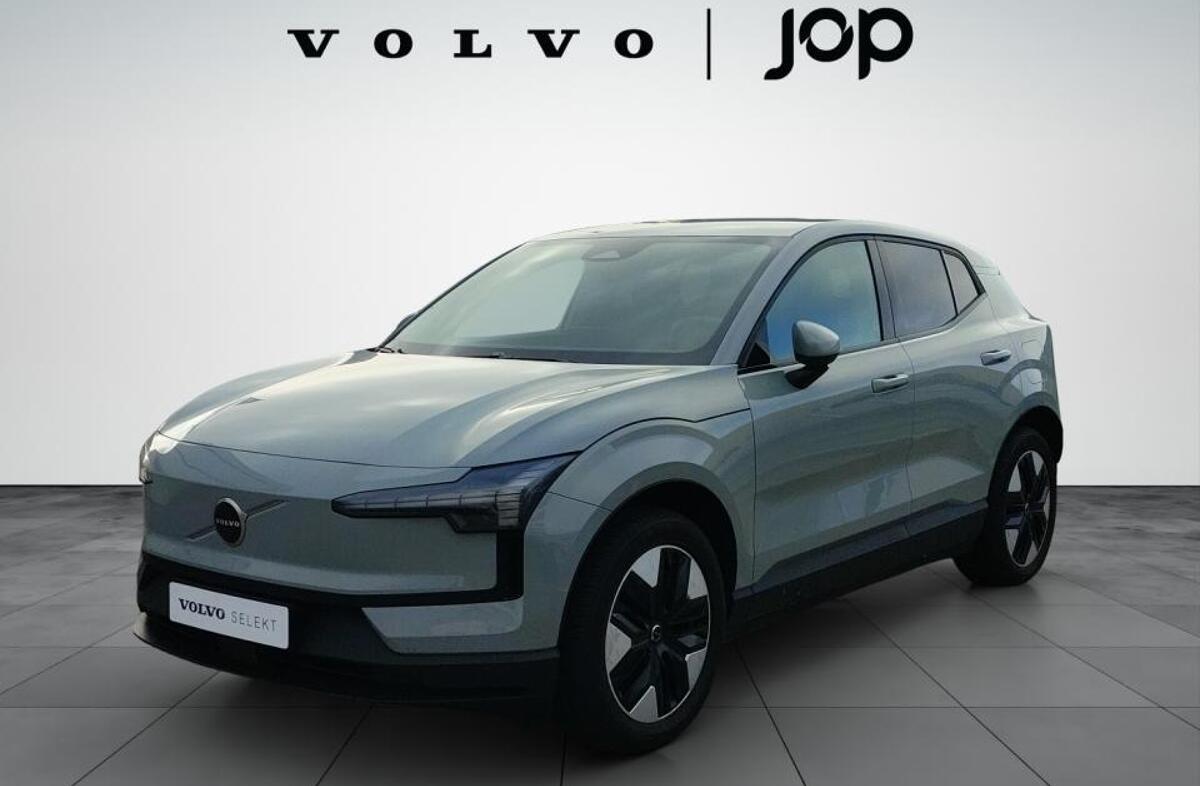 VOLVO EX30 69 kWh Single Motor Extended Range Core