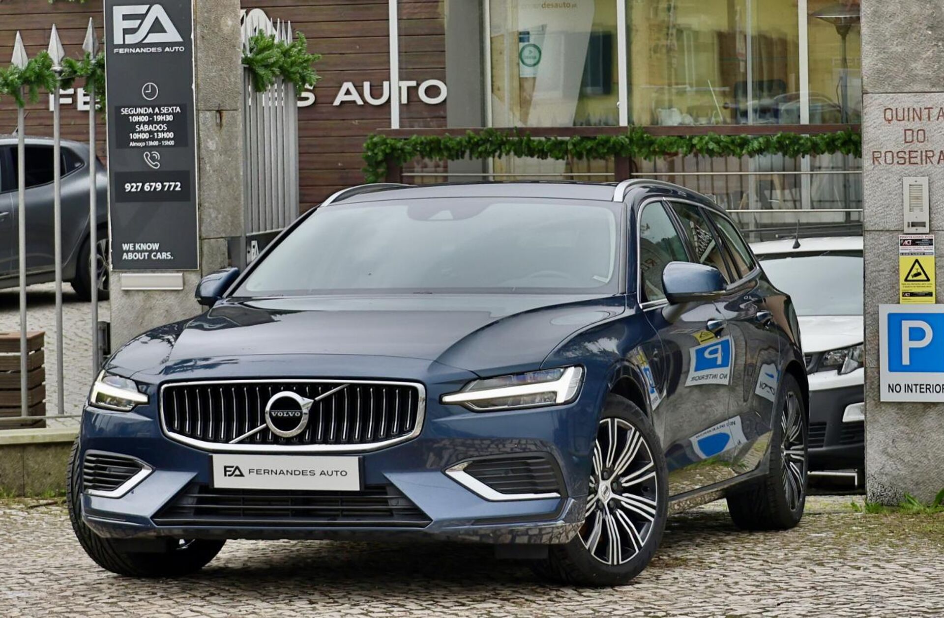 VOLVO V60 2.0 B4 Inscription Geartronic
