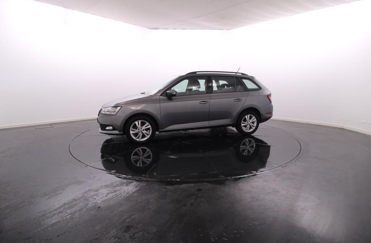 SKODA Fabia 1.0 TSI Ambition