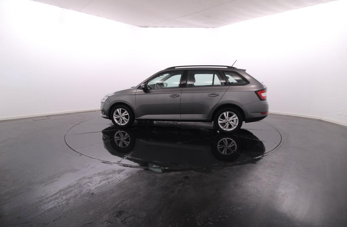 SKODA Fabia 1.0 TSI Ambition