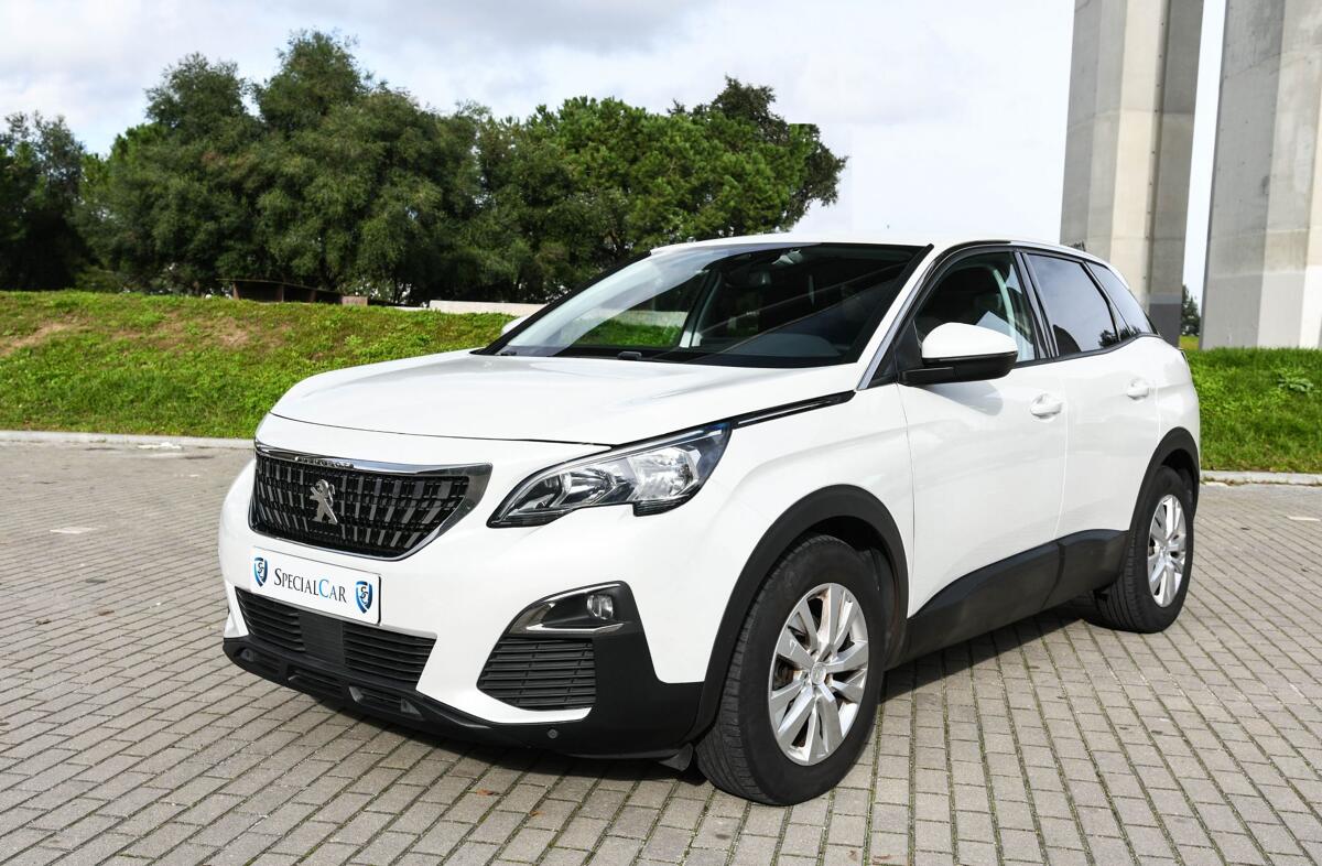 PEUGEOT 3008 1.5 BlueHDi Active