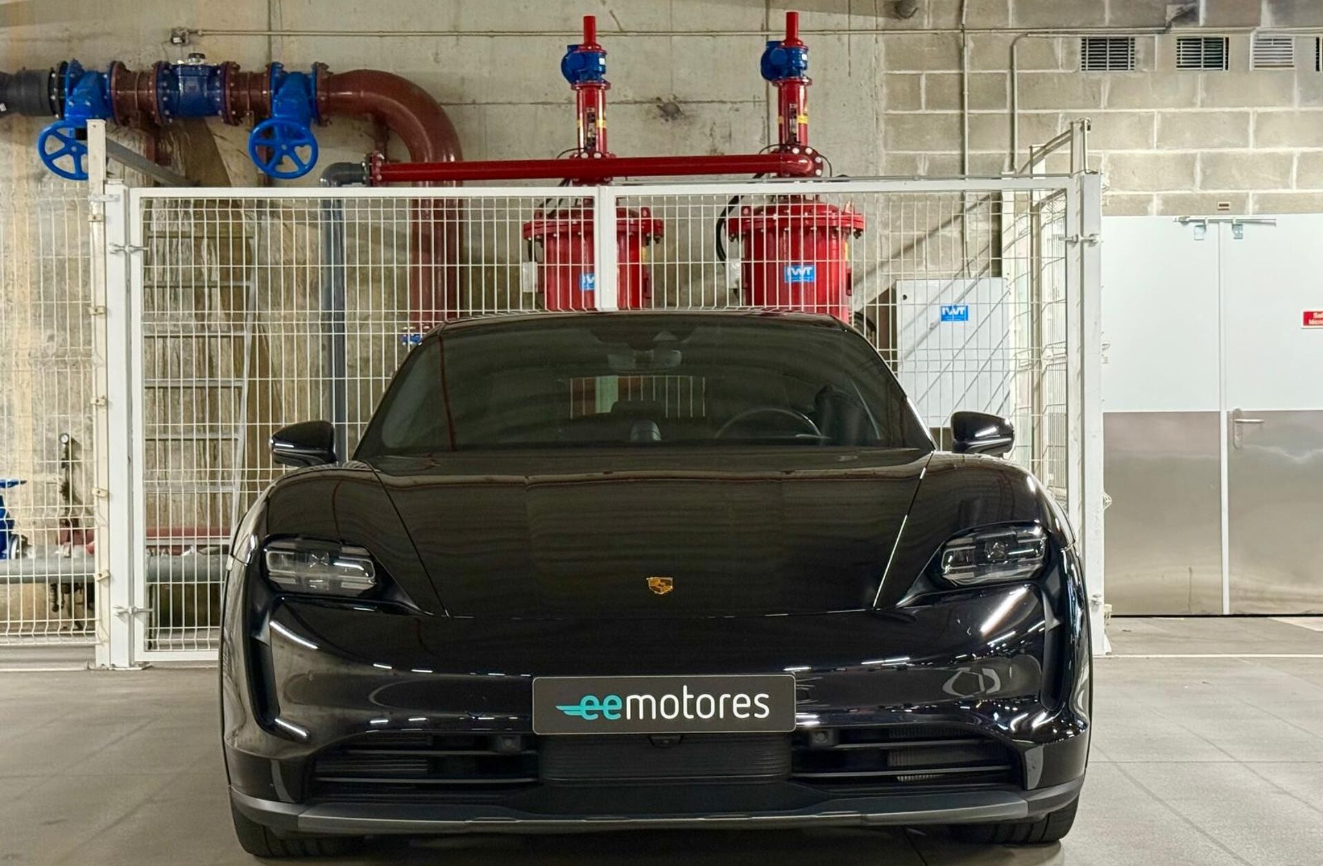 PORSCHE Taycan 4 Cross Turismo