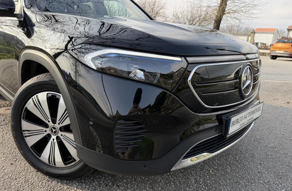 MERCEDES EQB 250 Progressive