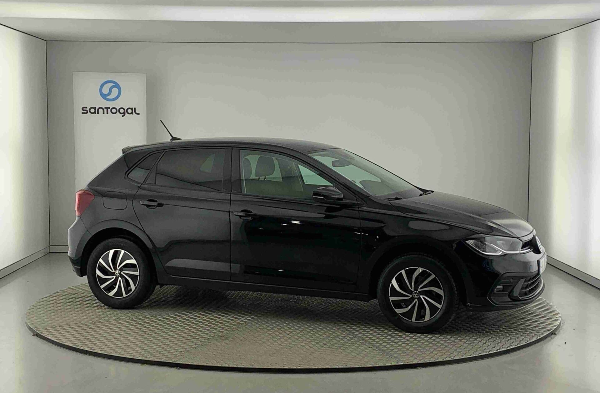 VOLKSWAGEN Polo 1.0 TSI Urban DSG