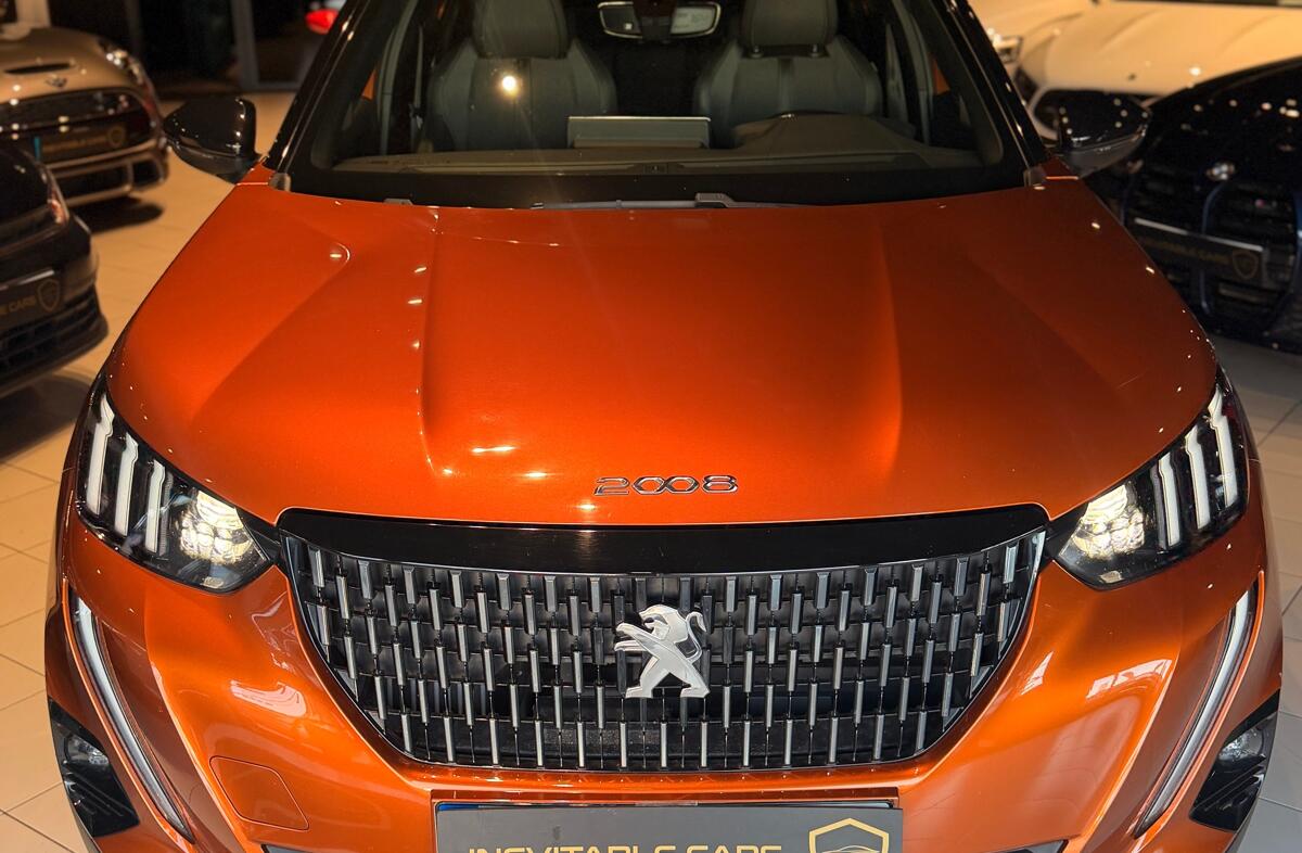 PEUGEOT 2008 1.2 PureTech GT Line