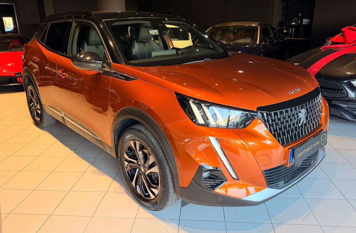 PEUGEOT 2008 1.2 PureTech GT Line