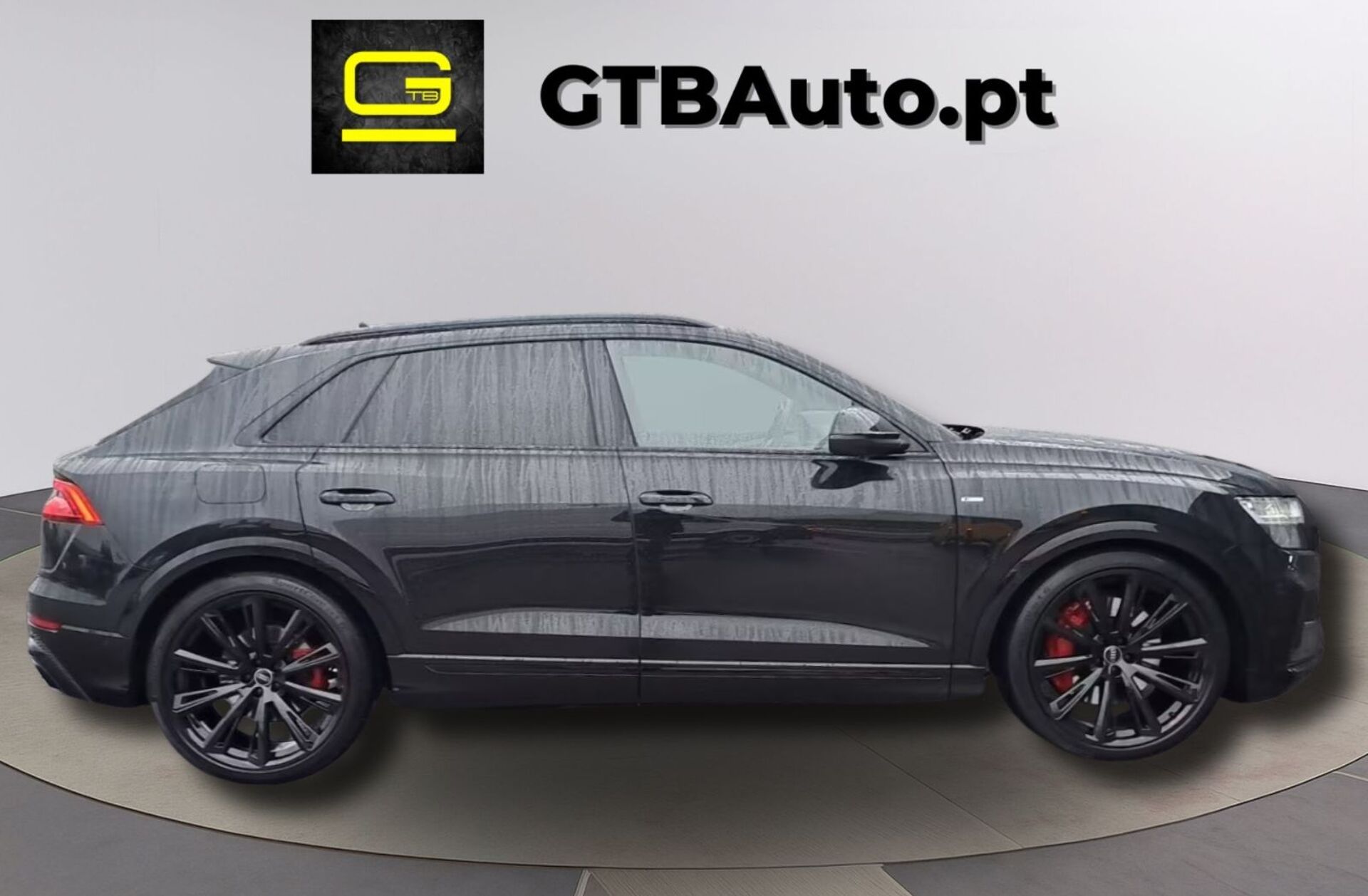 AUDI Q8 55 TFSIe quattro Tiptronic
