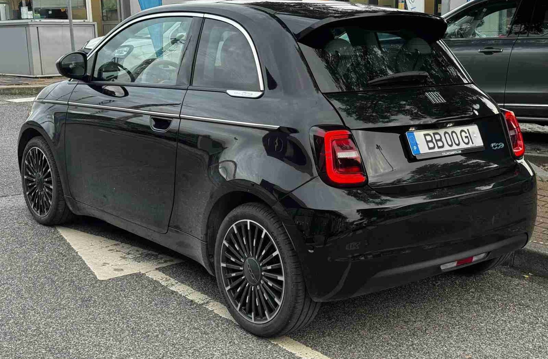 FIAT 500 42 kWh La Prima by Bocelli