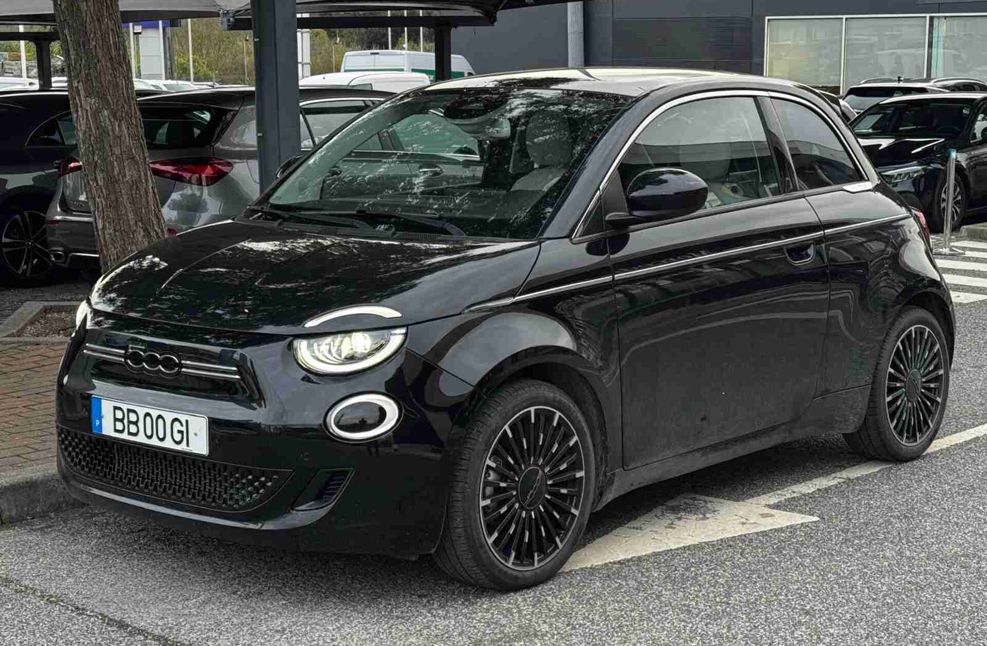 FIAT 500 42 kWh La Prima by Bocelli