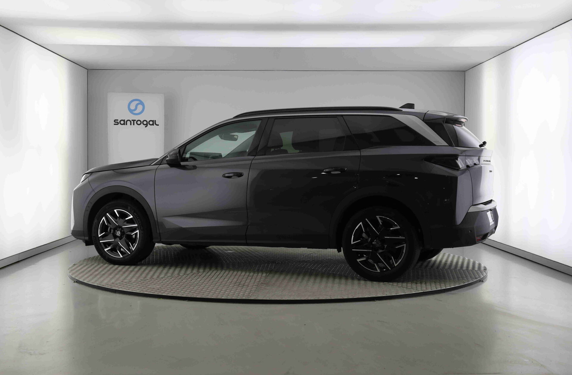 PEUGEOT 5008 1.2 Hybrid Allure e-DCS6