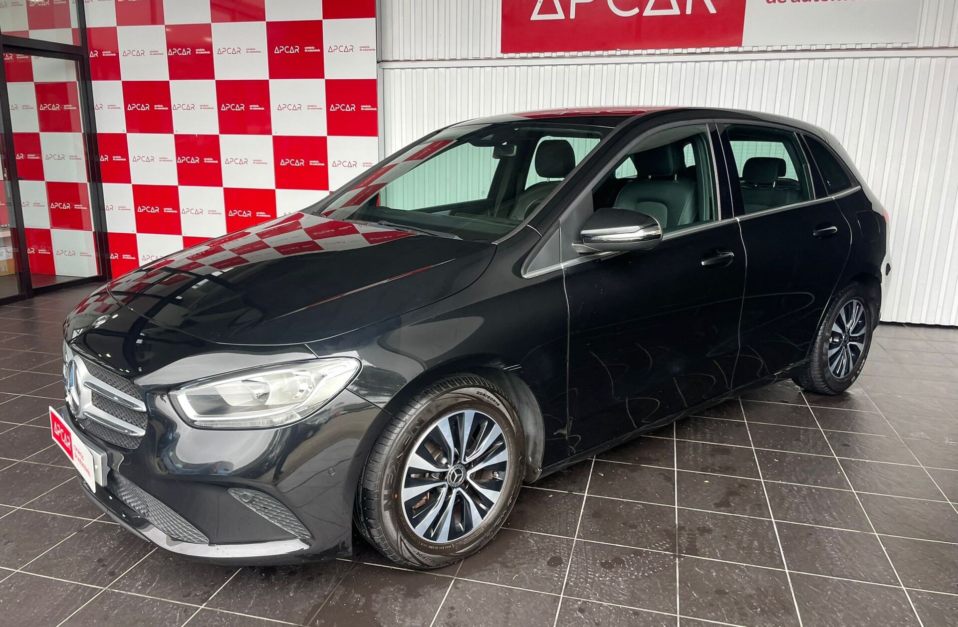 MERCEDES Classe B B 180 d Style Aut.