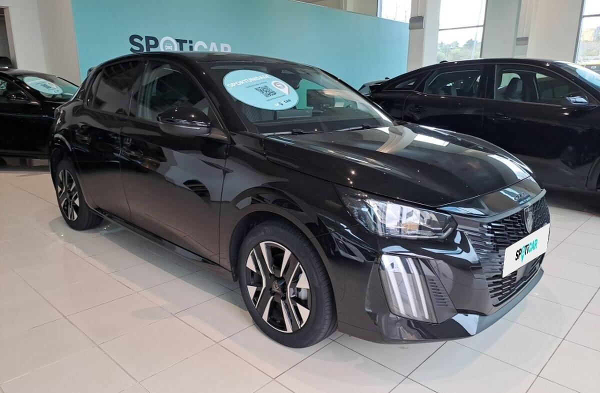 PEUGEOT 208 1.2 Hybrid Allure e-DCS6