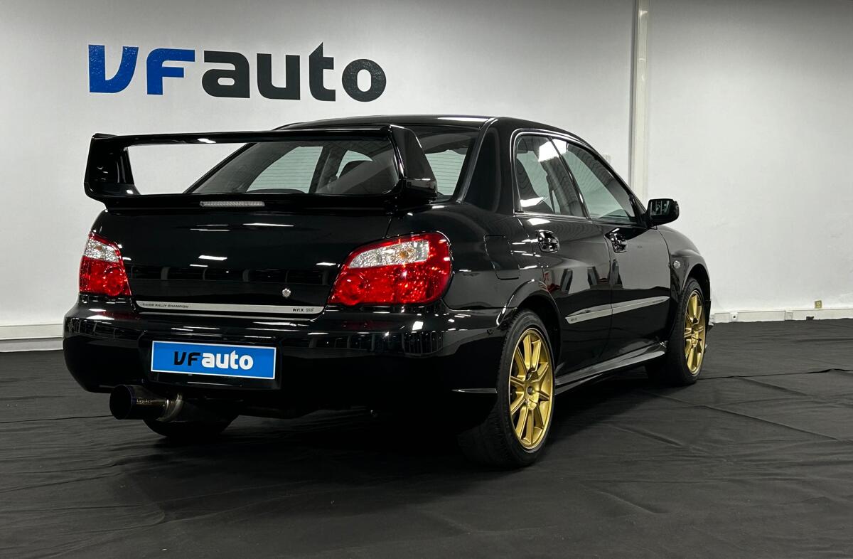 SUBARU Impreza Sedan 2.0 WRX STi
