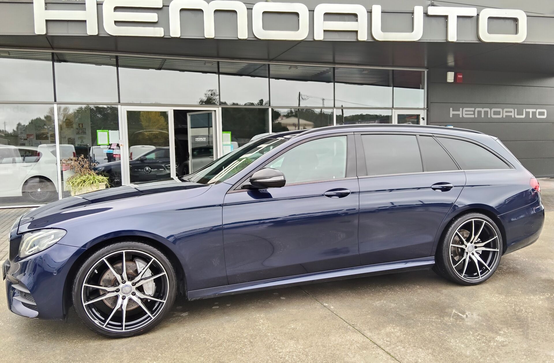 MERCEDES Classe E E 220 d  AMG Line