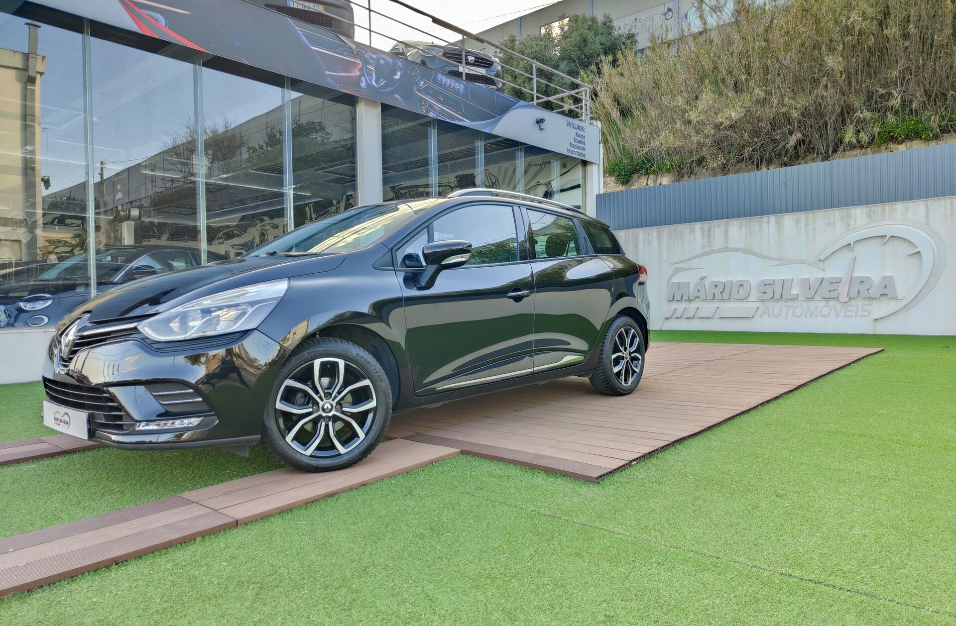 RENAULT Clio 1.5 dCi Limited